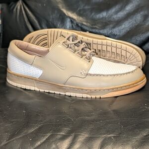 Vintage Nike Mad Jibe Deck - Tan/White (2007)